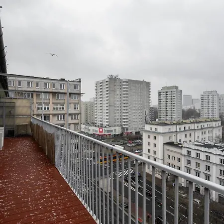 The Checkmate Metro Plocka Apartment *