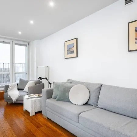 The Checkmate Ac Metro Plocka *