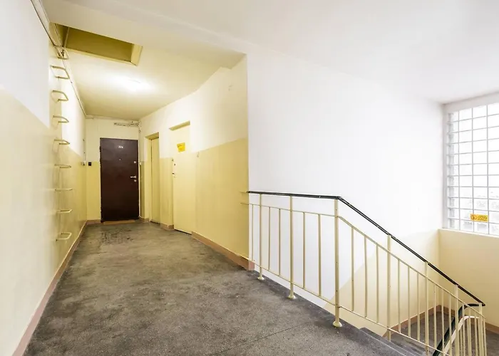 The Checkmate Ac Metro Plocka Warszawa