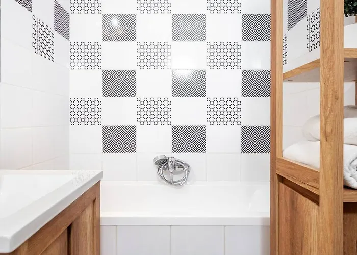 Lejlighed The Checkmate Ac Metro Plocka Warszawa